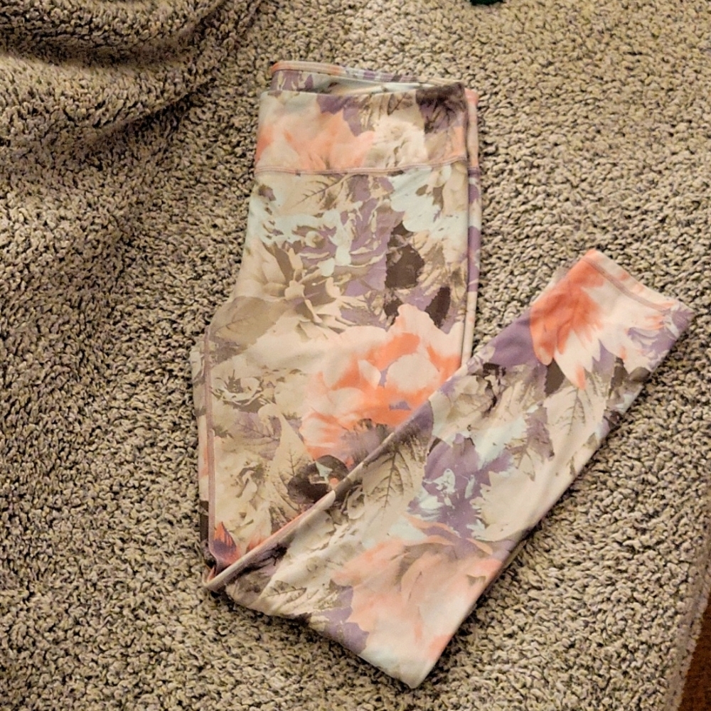 Fabletics Powerhold Legging
